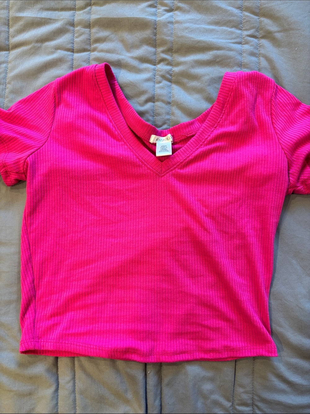Bozzolo Hot Pink Ribbed V-Neck Crop Top